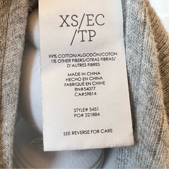 Cabi Womens Ribbed Top Grey Dolman Knit Tee Oversized V Neck Size XS Style #5451 - Picture 6 of 7